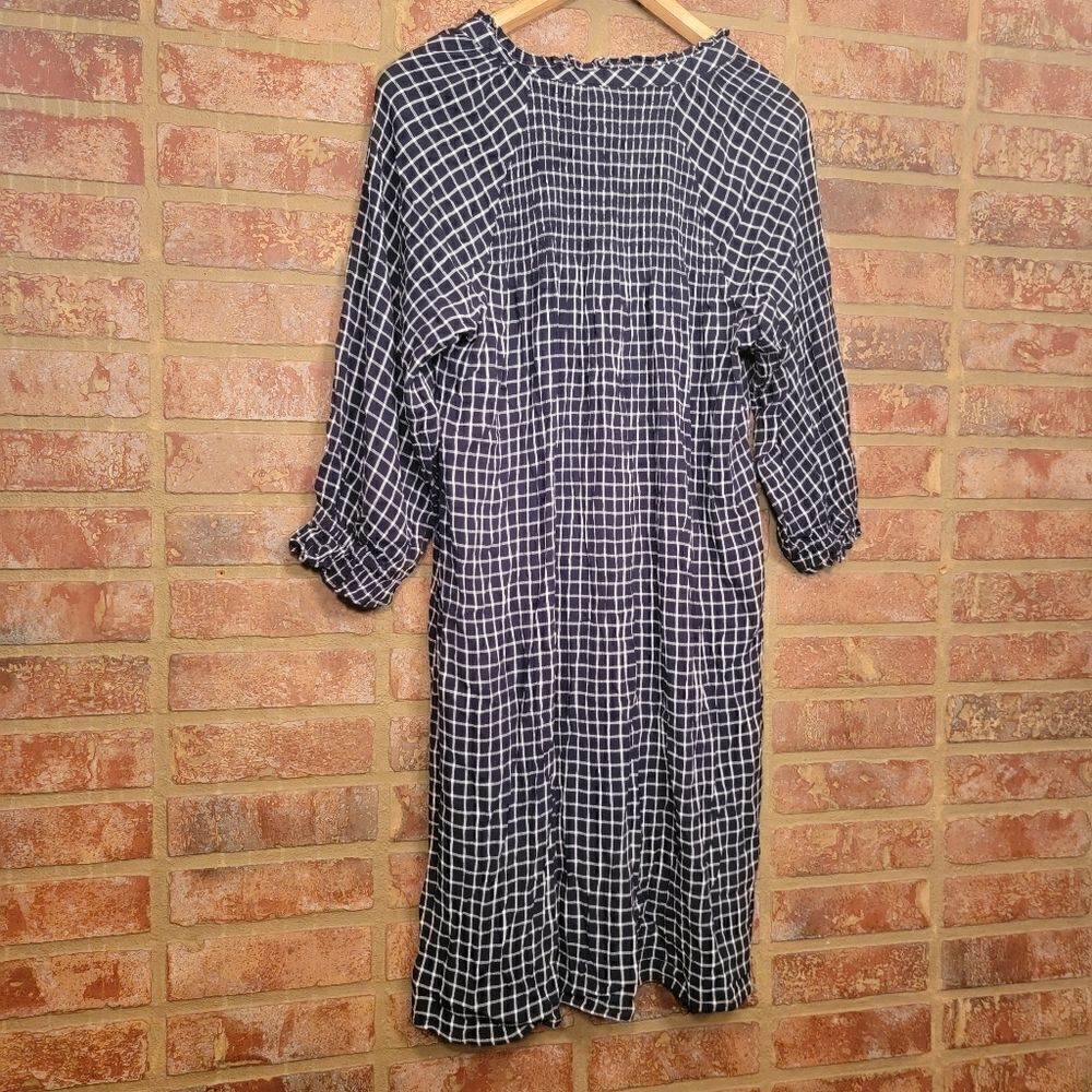 ANTHROPOLOGIE l Maeve Sara Smocked Shirt Dress size medium - Picture 3 of 6